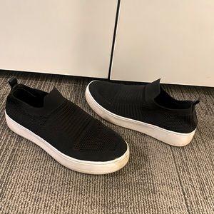Black Steve Madden platform sneakers, size 8